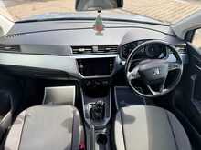 SEAT Arona TSI SE Technology 