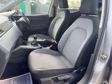 SEAT Arona TSI SE Technology 