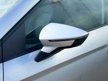 SEAT Arona TSI SE Technology 