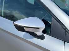 SEAT Arona TSI SE Technology 