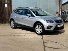 SEAT Arona TSI SE Technology 