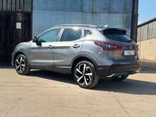 Nissan Qashqai DIG-T Tekna 