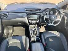 Nissan Qashqai DIG-T Tekna 