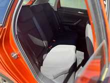 Volkswagen Polo TSI SE 