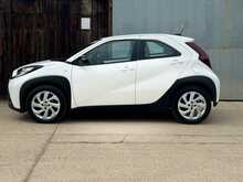 Toyota Aygo X VVT-i Pure 