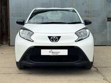 Toyota Aygo X VVT-i Pure 
