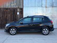 Peugeot 2008 PureTech Active 