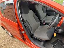 Toyota AYGO VVT-i Fire 