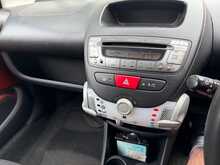 Toyota AYGO VVT-i Fire 