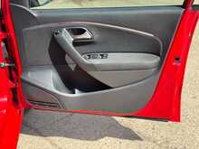 Volkswagen Polo BlueMotion Tech SE 