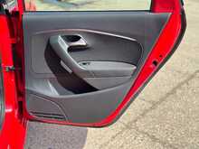 Volkswagen Polo BlueMotion Tech SE 