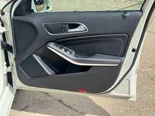 Mercedes-Benz A Class A180 SE 