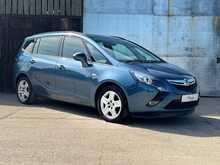 Vauxhall Zafira Tourer i Turbo Exclusiv 