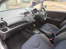 Honda Jazz i-VTEC EX 