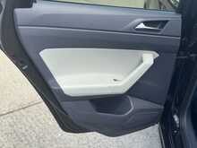 Volkswagen Polo beats 