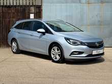 Vauxhall Astra CDTi ecoTEC BlueInjection Design 