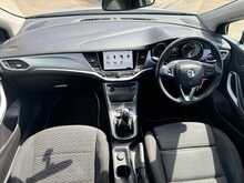Vauxhall Astra CDTi ecoTEC BlueInjection Design 