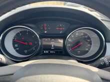 Vauxhall Astra CDTi ecoTEC BlueInjection Design 