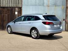 Vauxhall Astra CDTi ecoTEC BlueInjection Design 