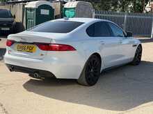 Jaguar XF d V6 S 