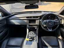 Jaguar XF d V6 S 
