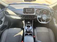 Nissan Qashqai DIG-T MHEV N-Connecta 