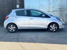 Toyota Yaris VVT-h Excel 