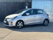 Toyota Yaris VVT-h Excel 