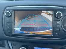 Toyota Yaris VVT-h Excel 