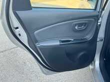Toyota Yaris VVT-h Excel 