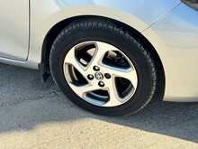 Toyota Yaris VVT-h Excel 