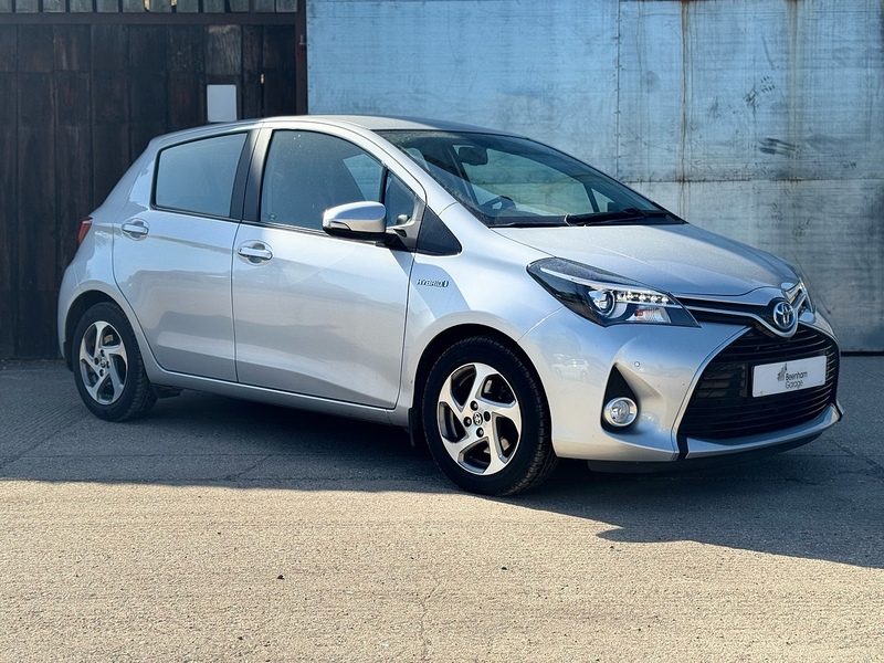 1.5 VVT-h Excel Hatchback 5dr Petrol Hybrid E-CVT Euro 6 (15in Alloy) (101 ps)