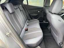 Peugeot 2008 PureTech Allure Premium 