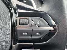 Peugeot 2008 PureTech Allure Premium 