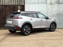 Peugeot 2008 PureTech Allure Premium 