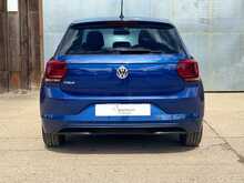 Volkswagen Polo TSI SE 