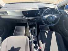 Volkswagen Polo TSI SE 