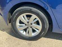 Volkswagen Polo TSI SE 