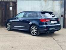 Audi A3 TFSI CoD Black Edition 