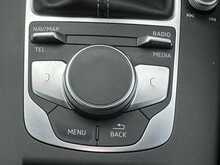 Audi A3 TFSI CoD Black Edition 