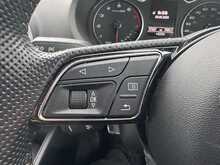 Audi A3 TFSI CoD Black Edition 