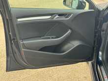 Audi A3 TFSI CoD Black Edition 