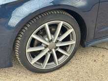 Audi A3 TFSI CoD Black Edition 