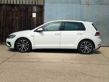 Volkswagen Golf TSI EVO R-Line 