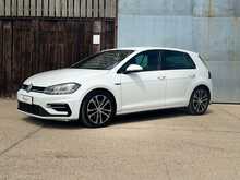 Volkswagen Golf TSI EVO R-Line 