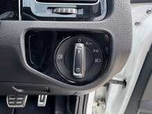 Volkswagen Golf TSI EVO R-Line 