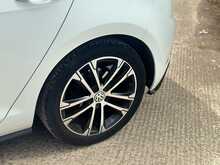 Volkswagen Golf TSI EVO R-Line 