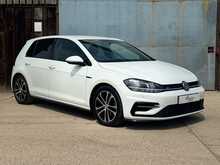 Volkswagen Golf TSI EVO R-Line 