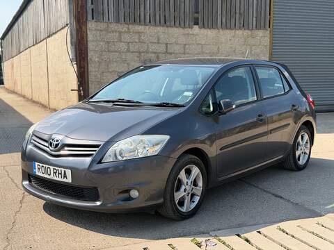 1.6 V-Matic TR Hatchback 5dr Petrol Manual (153 g/km, 124 bhp)