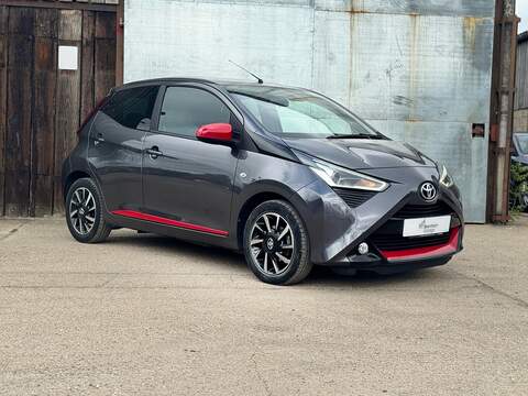 1.0 VVT-i x-trend Hatchback 5dr Petrol Manual Euro 6 (s/s) (71 ps)